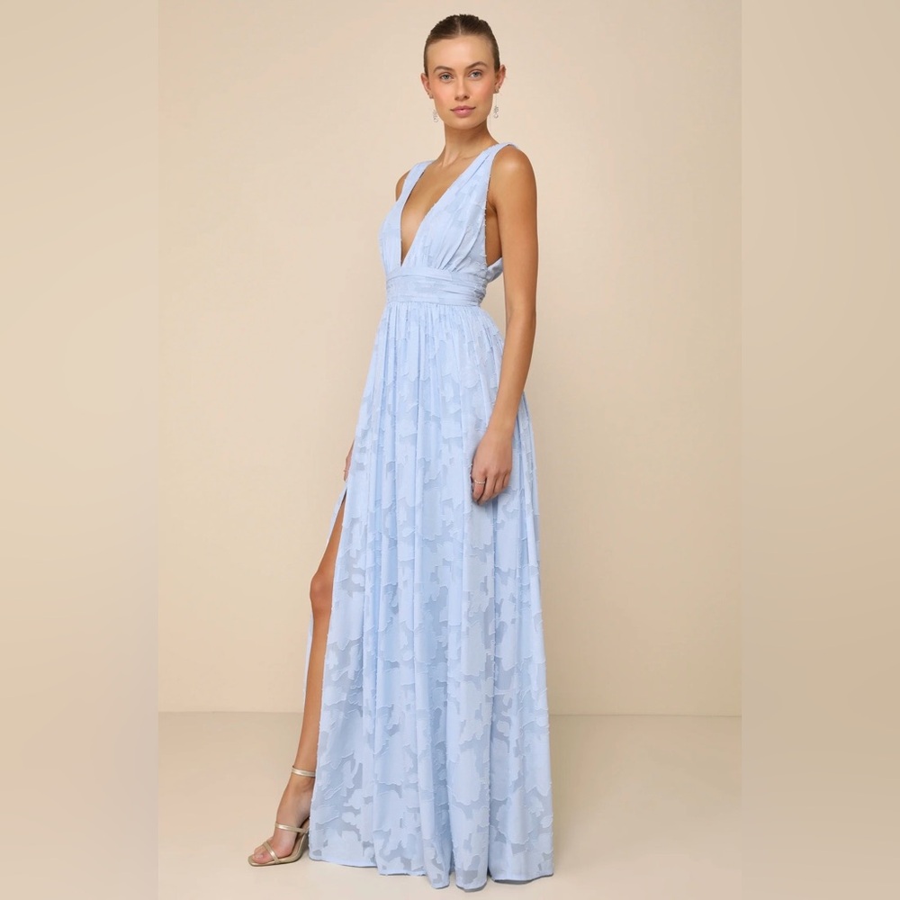 Elegant Light Blue V-Neck Maxi Dress with High Slit - Picture 6 of 6